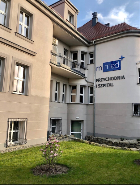 Zdjęcie na okładce dla M-MED OKULISTYKA i ORTOPEDIA
